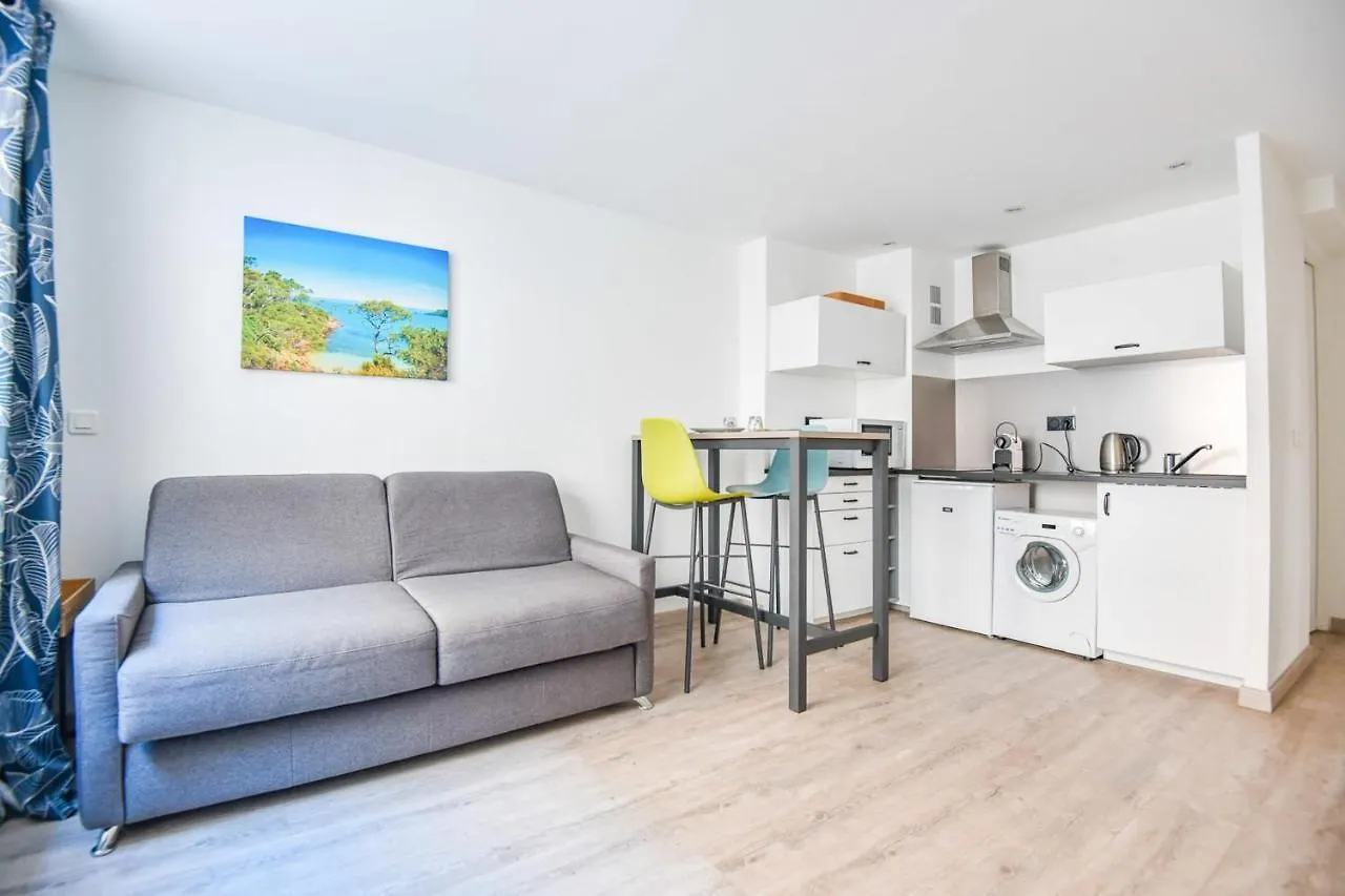 Appartement Studio Sur Le Vieux-Port Ideal Pour 2 Personnes à Marseille France
